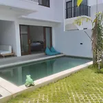 Cozy Villa Mumbul